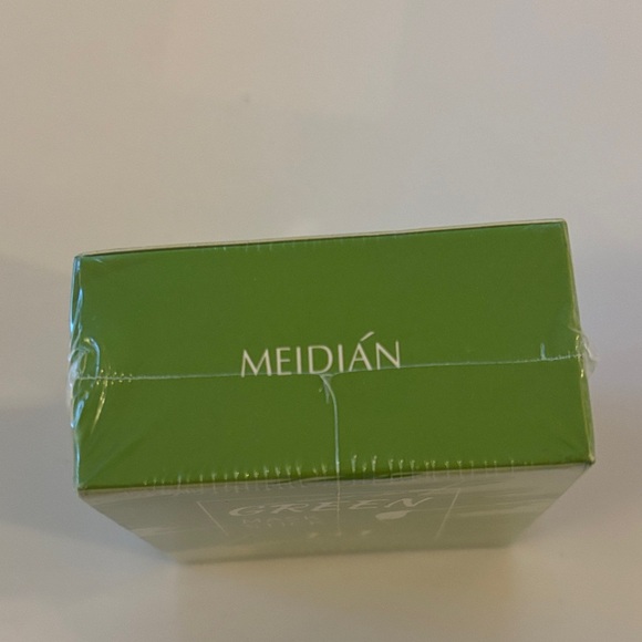 Green Tea Oil Control Clean Solid Mask - Picture 2 of 5